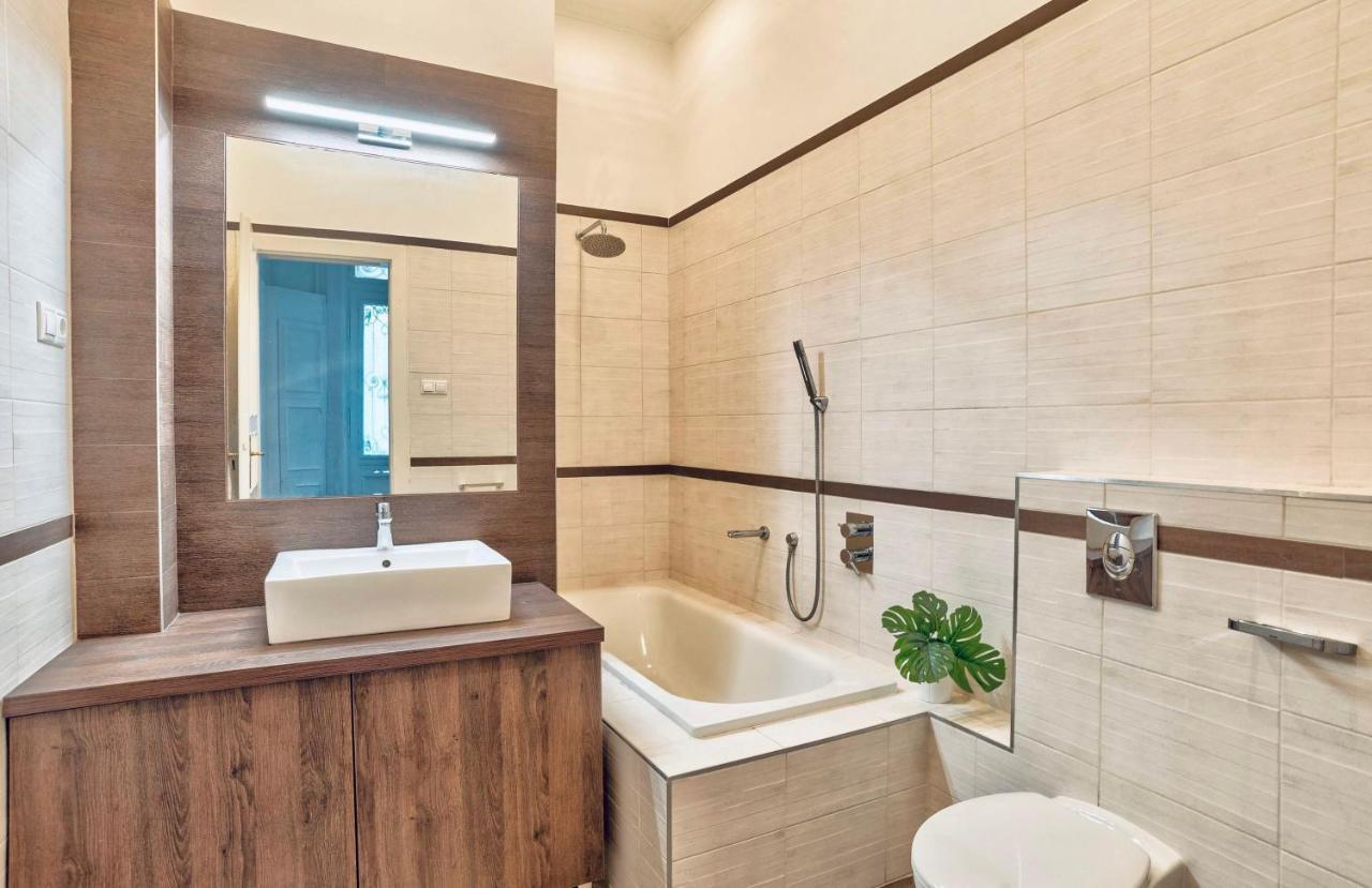Inn The Downtown Budapest Luaran gambar