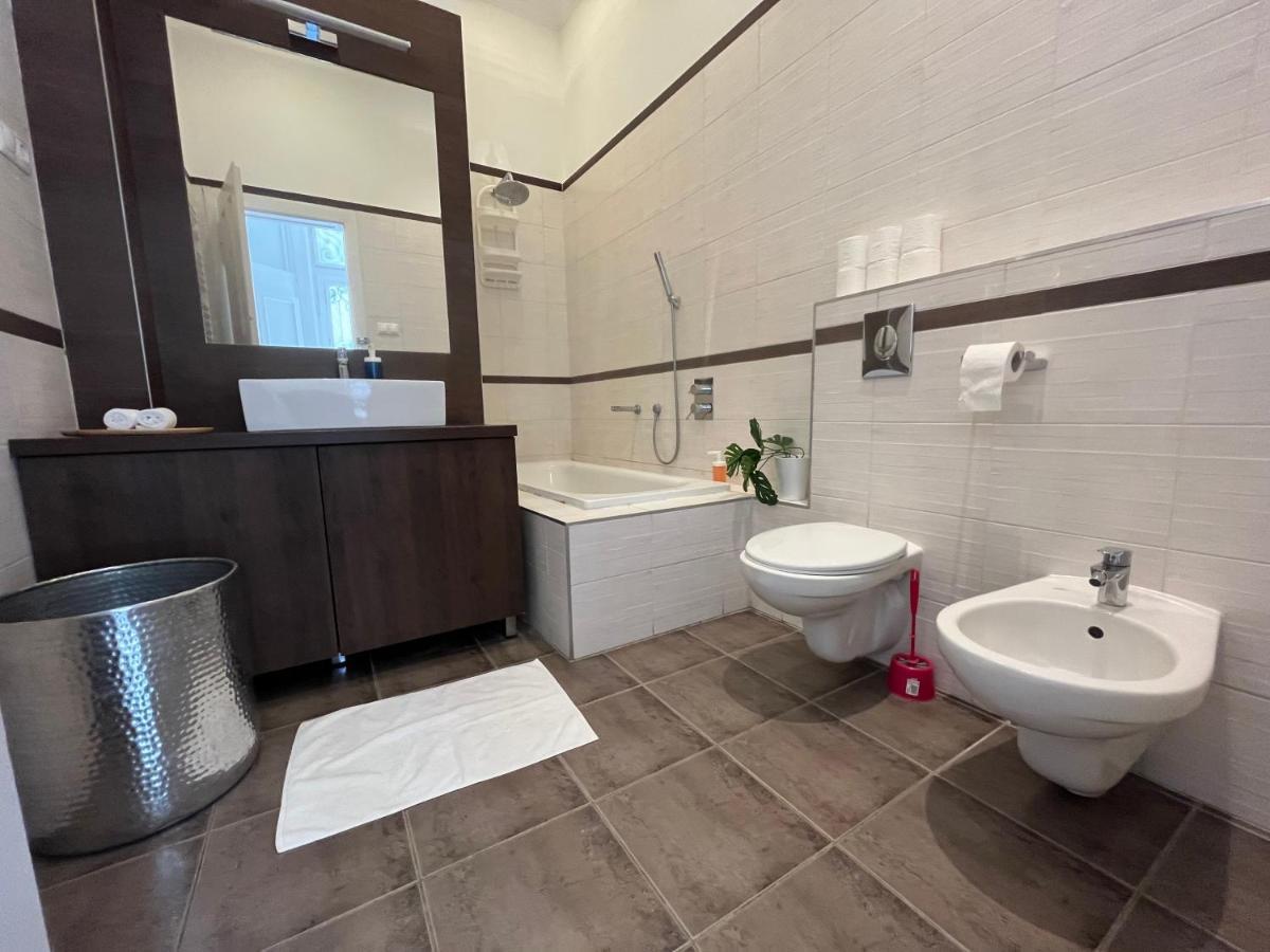 Inn The Downtown Budapest Luaran gambar